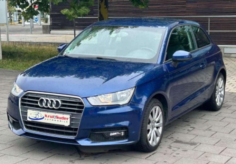 Azul Usado 2015 Audi A1 Design Utilitario | 13.700 € (Un poco caro) - Imagen 1/4