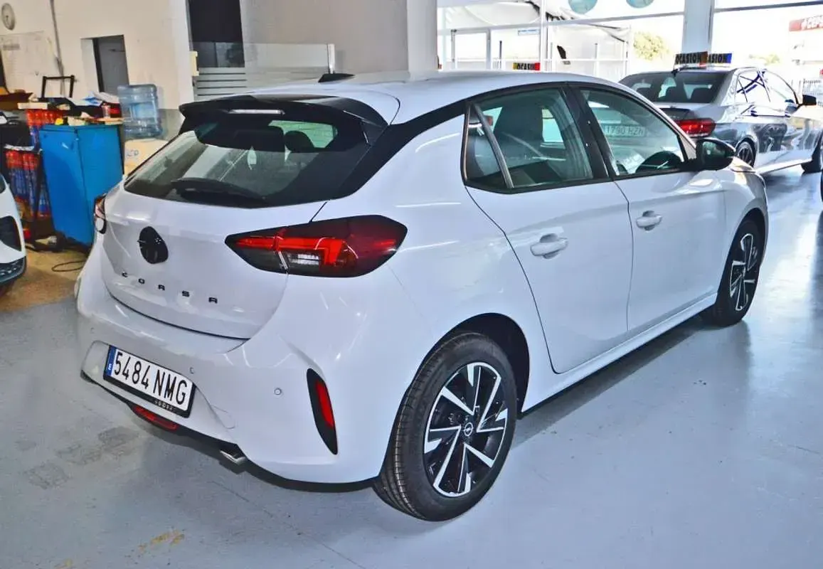 Nuevo Opel Corsa S 101 CV (74 kW) 2026 Blanco Utilitario