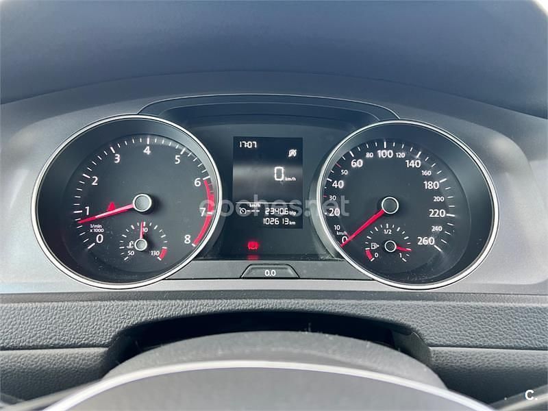 Usado VW Golf VII Edition 110 CV (80 kW) 2015 Blanco Berlina