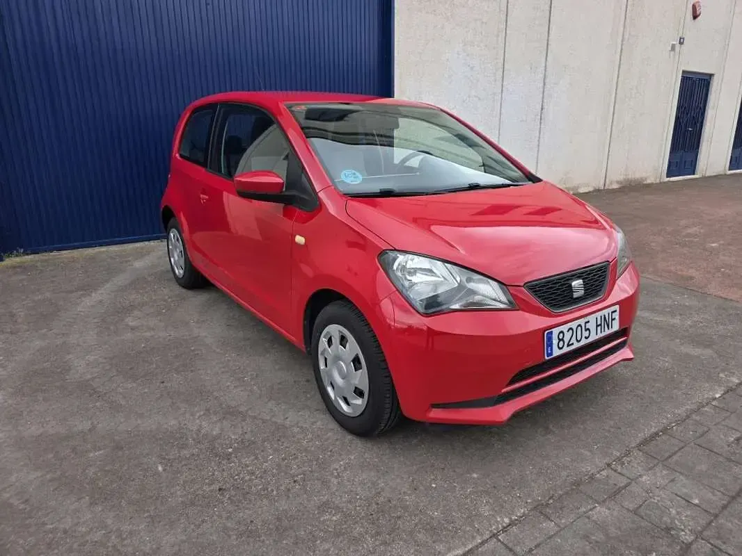 Usado Seat Mii Ecomotive 60 CV (44 kW) 2012 Rojo Utilitario