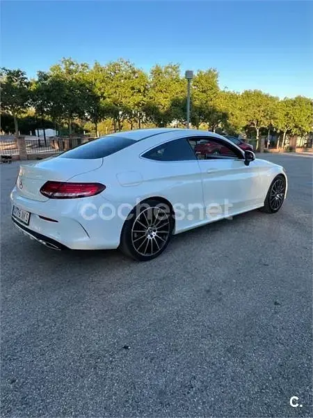 Usado Mercedes 200 184 CV (135 kW) 2018 Blanco Coupe
