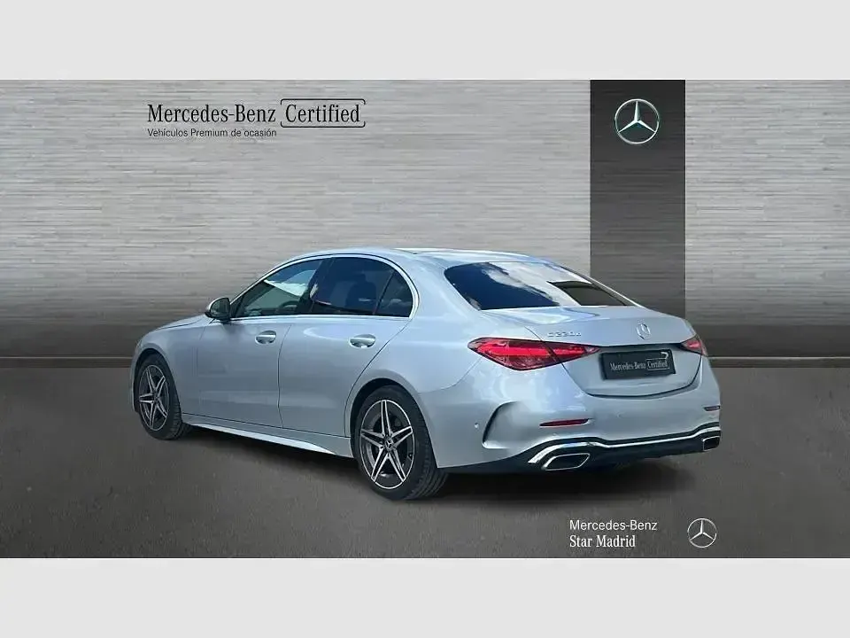 Usado Mercedes C220 200 CV (147 kW) 2022 Gris Berlina