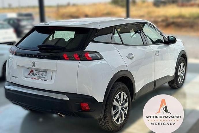 Usado Peugeot 2008 Allure 73 CV (53 kW) 2021 SUV