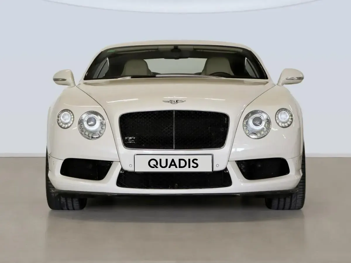 Usado Bentley Continental GT 507 CV (372 kW) 2013 Blanco Coupe