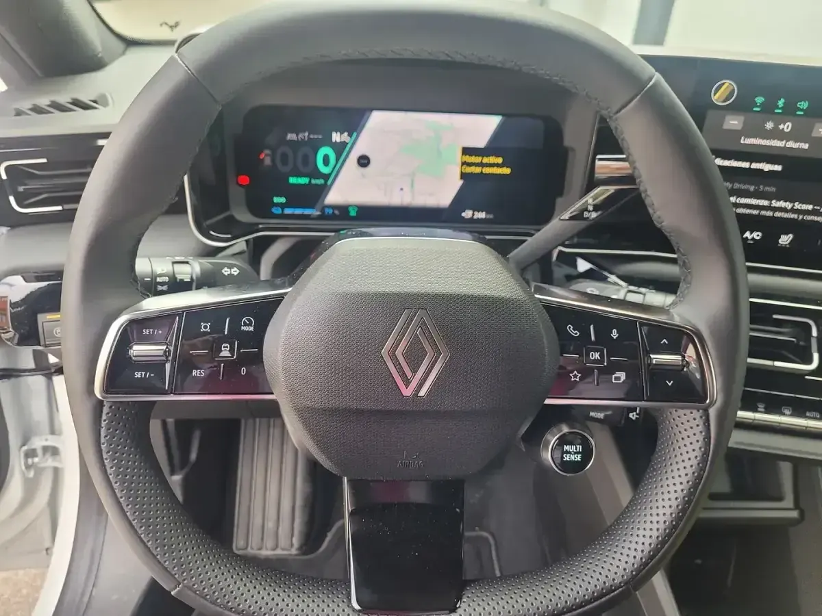 Usado Renault R5 Iconic 110 kW (150 CV) 2024 Blanco Utilitario