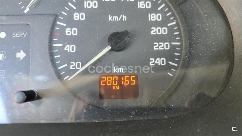 Usado Renault Scénic Authentique 115 CV (84 kW) 2003 Azul Monovolumen