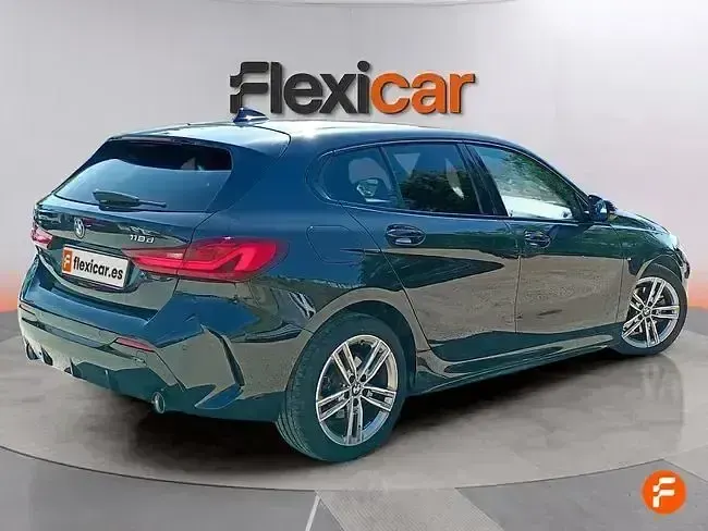 Usado BMW 118 150 CV (110 kW) 2021 Negro Utilitario