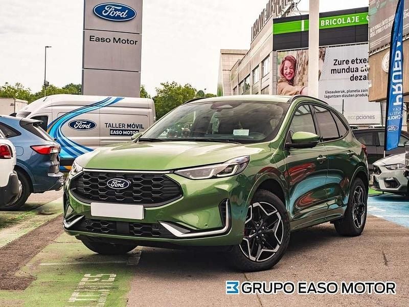 Verde Usado 2024 Ford Kuga ST-Line X SUV | 34.900 € - Imagen 1/4