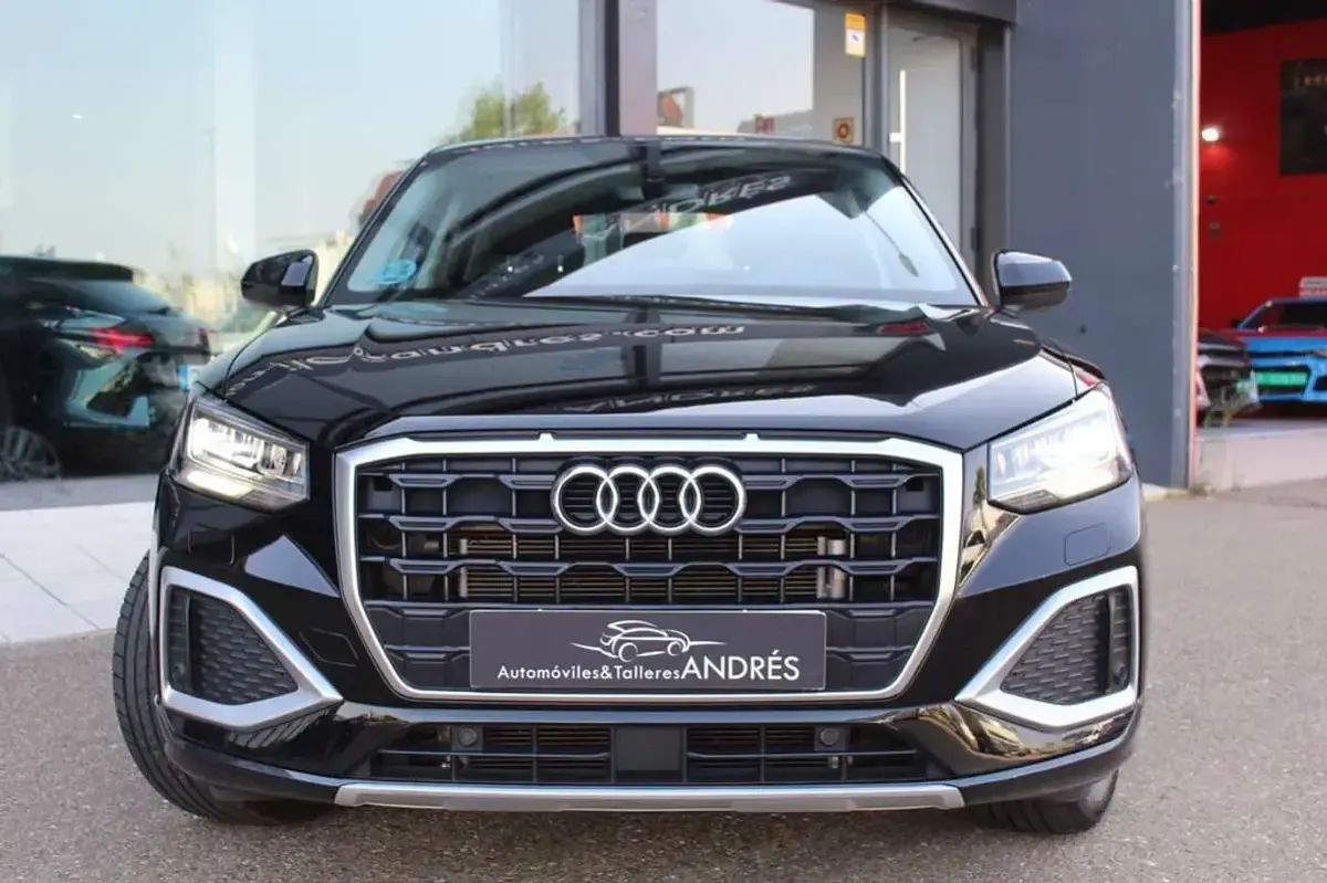Usado Audi Q2 Advanced 150 CV (110 kW) 2022 Negro SUV