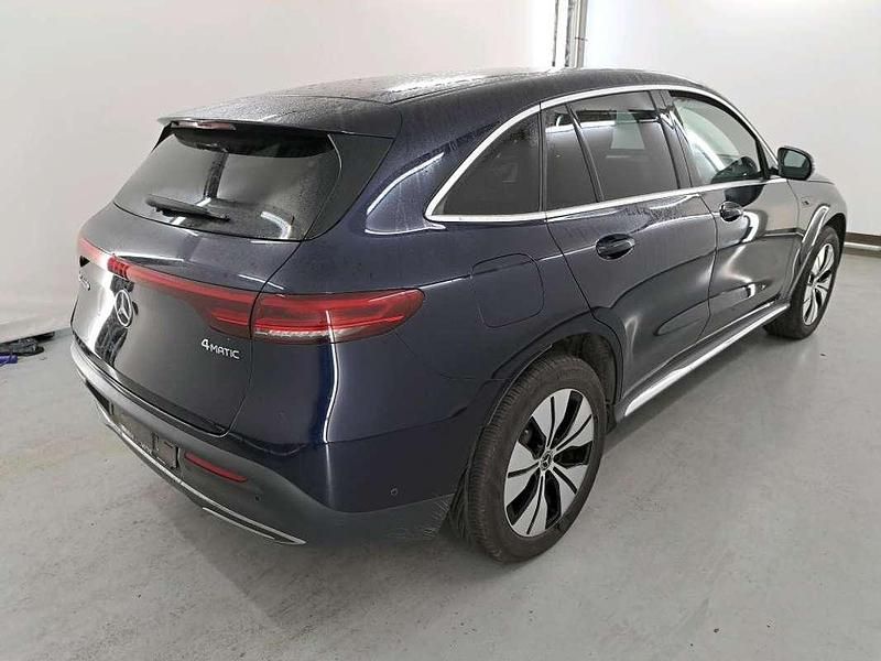 Usado Mercedes EQC400 300 kW (408 CV) 2022 Azul SUV