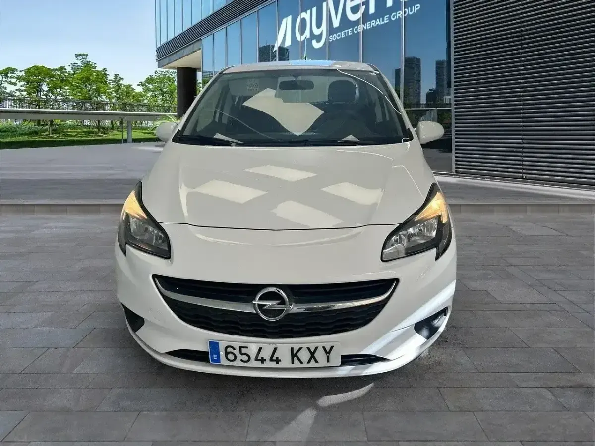 Usado Opel Corsa Selective 90 CV (66 kW) 2019 Blanco Utilitario