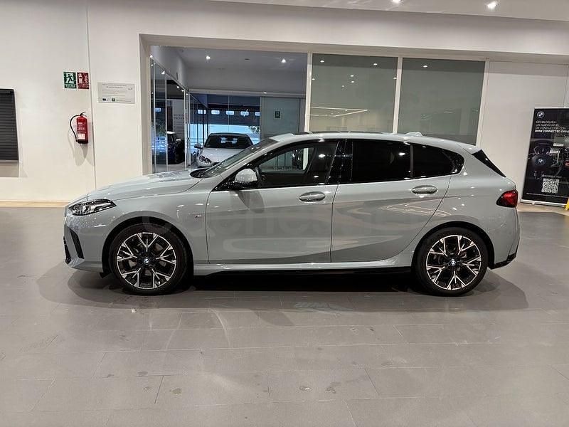 Usado BMW 120 163 CV (119 kW) 2025 Gris / plata Utilitario