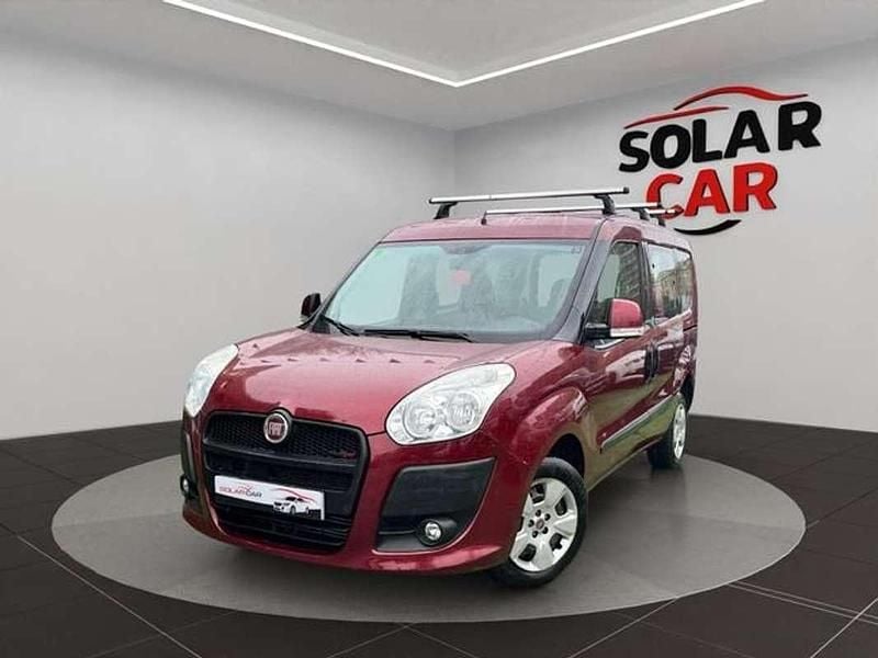 Rojo Usado 2010 Fiat Doblò Dynamic Monovolumen | 6100 € (Super precio) - Imagen 1/4