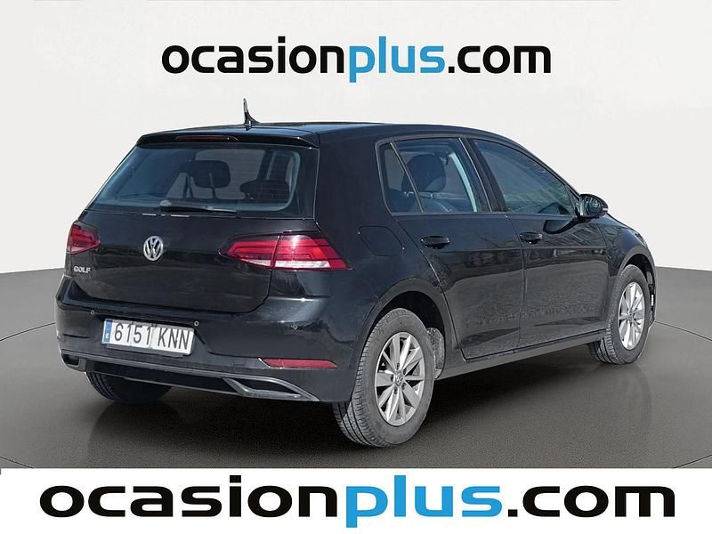 Usado VW Golf VII 110 CV (80 kW) 2018 Negro
