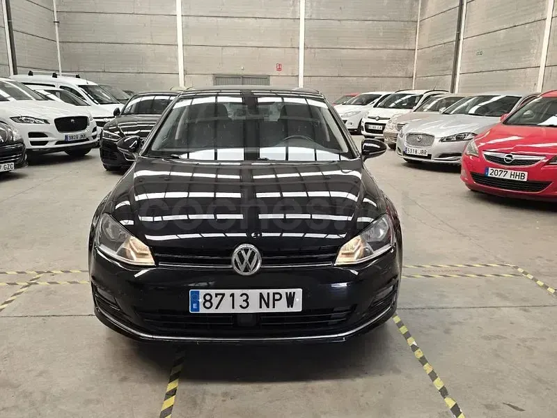 Usado VW Golf VII Advance 125 CV (91 kW) 2016 Negro Berlina
