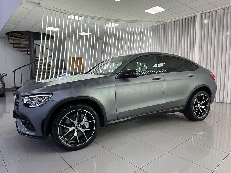 Usado Mercedes GLC300 245 CV (180 kW) 2022 Gris / plata Coupe