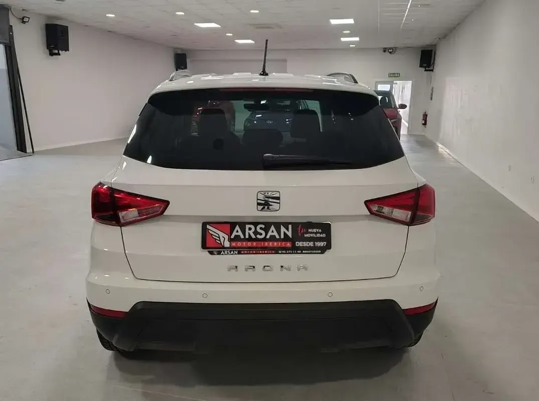 Używany Seat Arona Style 114 KM (83 kW) 2019 Biały SUV