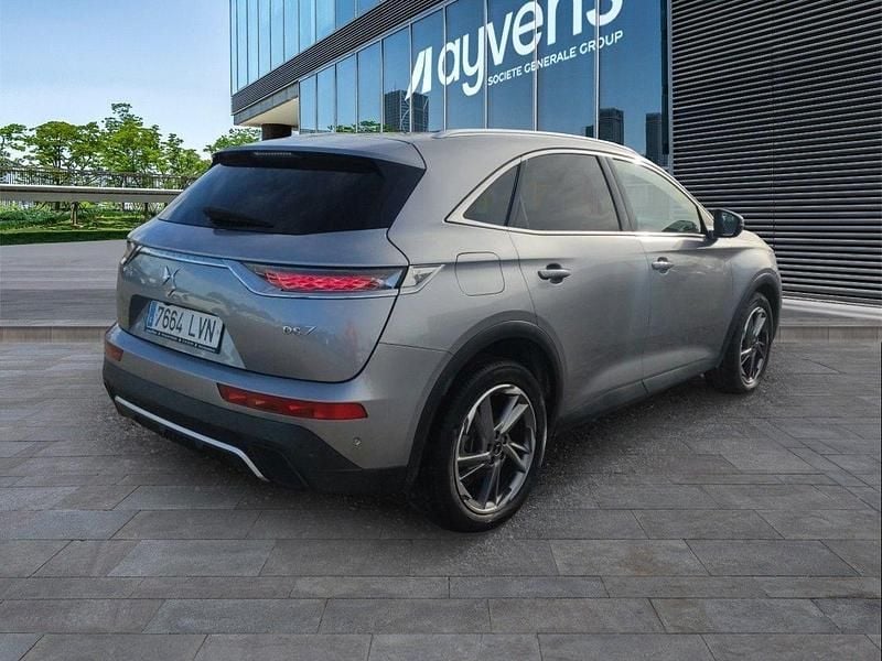 Usado DS Automobiles DS3 Crossback Bastille Plus 130 CV (95 kW) 2021 Gris SUV