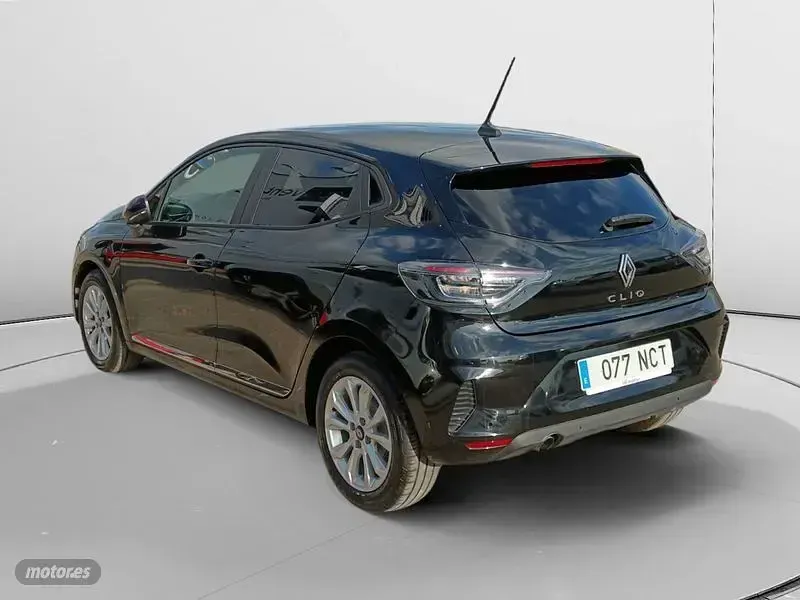 Usado Renault Clio Evolution 101 CV (74 kW) 2025 Negro Utilitario