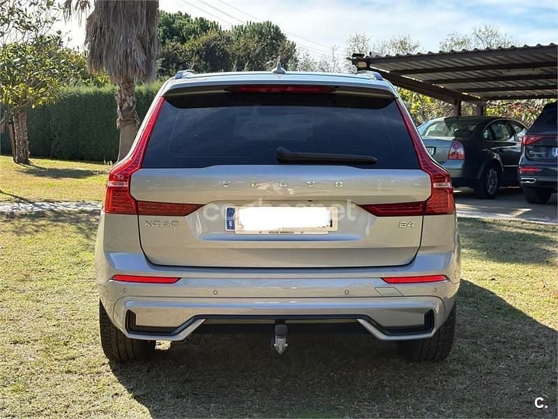 Usado Volvo XC60 Plus 197 CV (144 kW) 2023 Gris / plata SUV