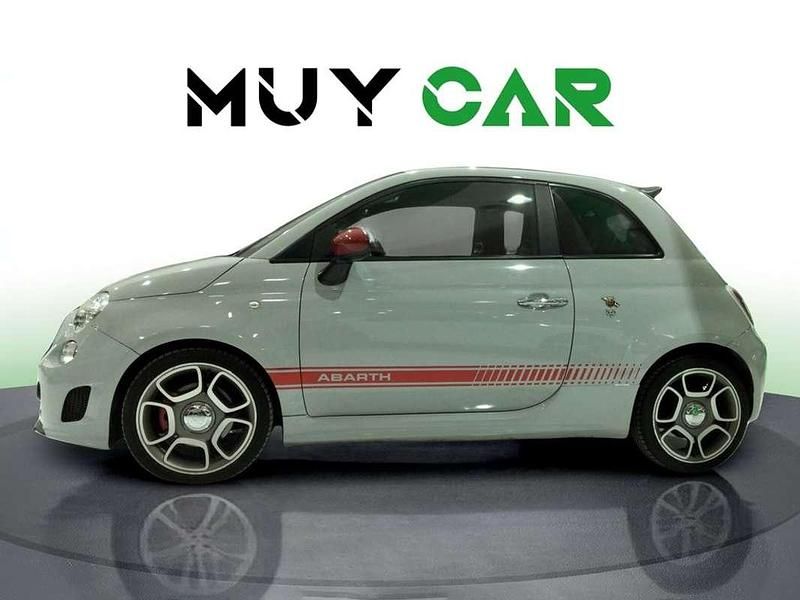 Usado Abarth 595 140 CV (102 kW) 2016 Gris Utilitario