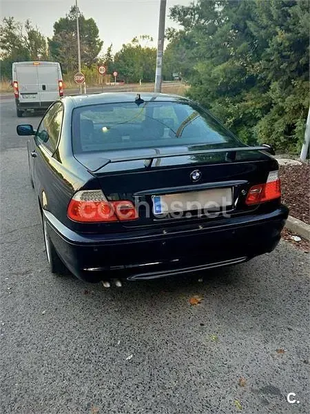 Usado BMW 330 Sport Line 204 HP (150 kW) 2005 Preto Coupé