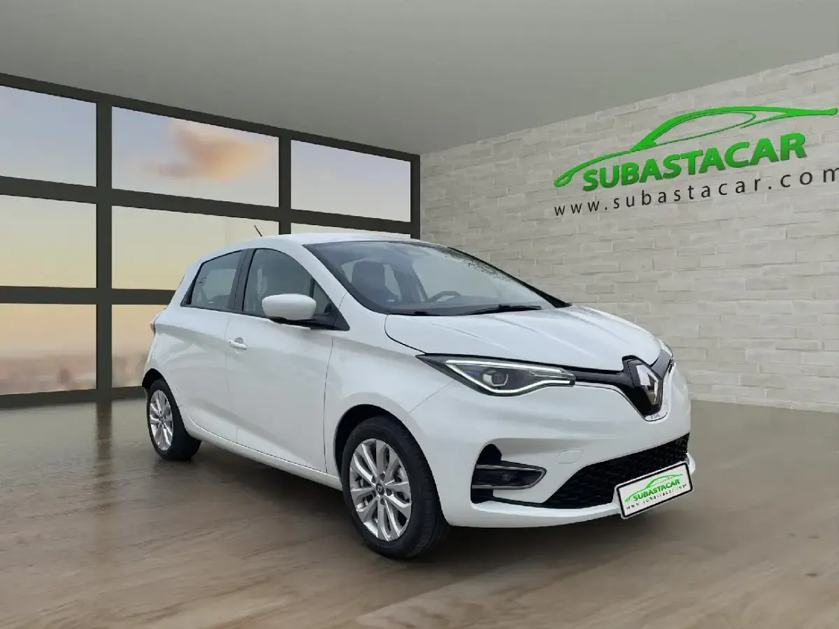 Usado Renault Zoe Intens 99 kW (135 CV) 2021 Blanco Utilitario