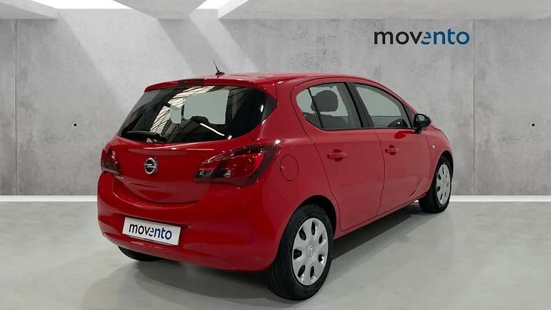 Begagnad Opel Corsa Selective 90 HK (66 kW) 2019 Röd Sedan
