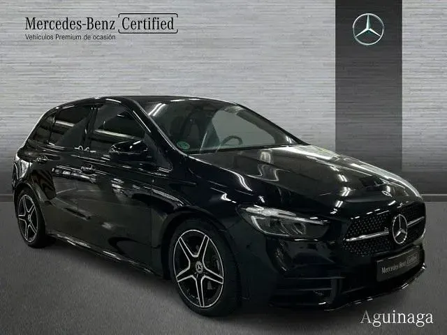 Usado Mercedes B200 150 CV (110 kW) 2025 Negro noche Utilitario