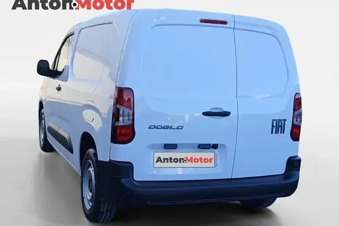 Nuevo Fiat Doblò 101 CV (74 kW) 2026 Blanco Monovolumen