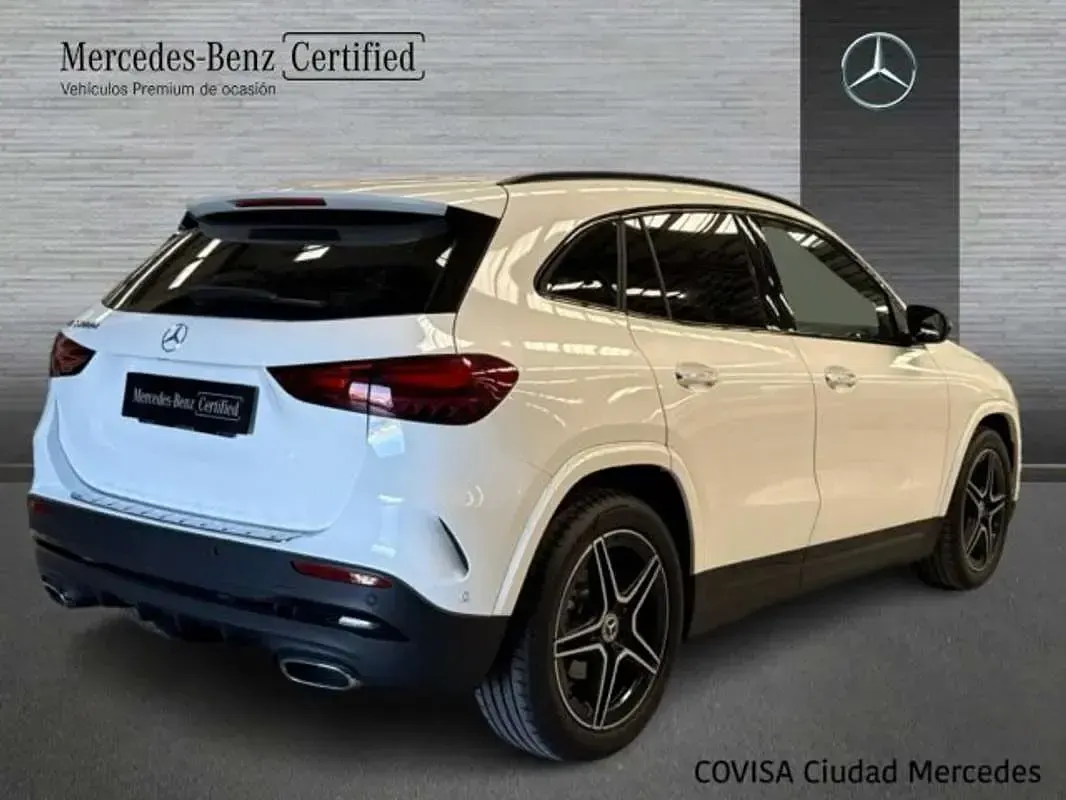 Usado Mercedes GLA200 150 CV (110 kW) 2024 SUV
