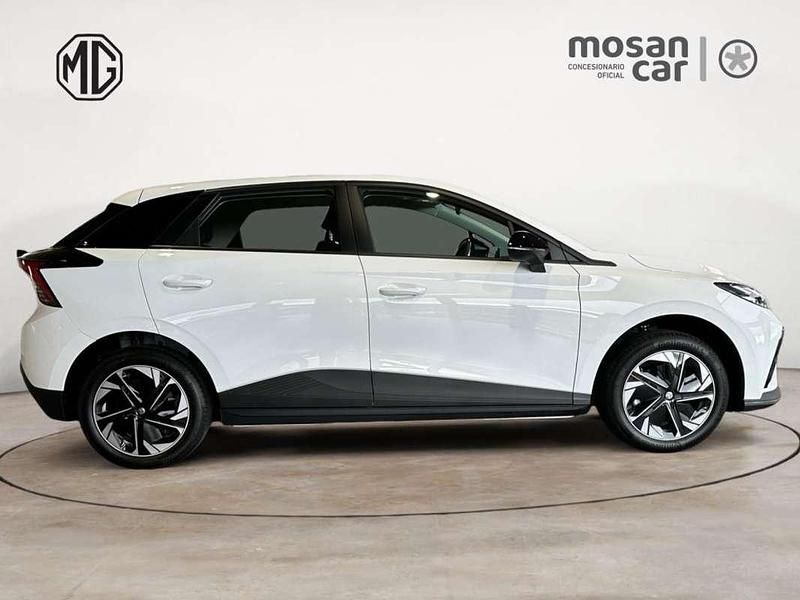 Nuevo MG MG4 EV 125 kW (170 CV) 2025 Blanco Utilitario