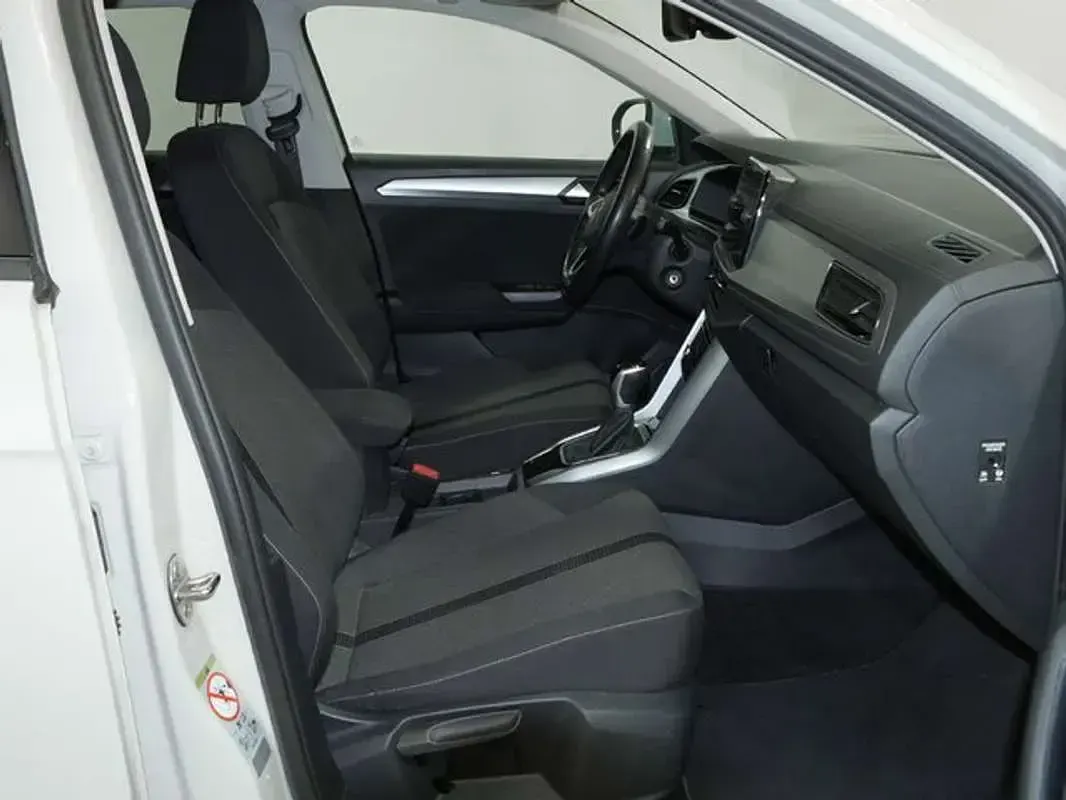 Usado VW T-Roc Life 150 CV (110 kW) 2022 Gris SUV