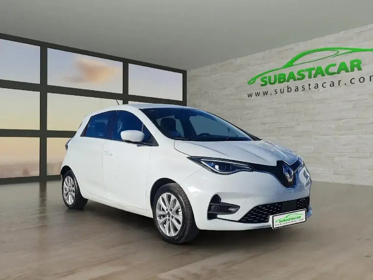 Usado Renault Zoe Intens 99 kW (135 CV) 2021 Blanco Utilitario