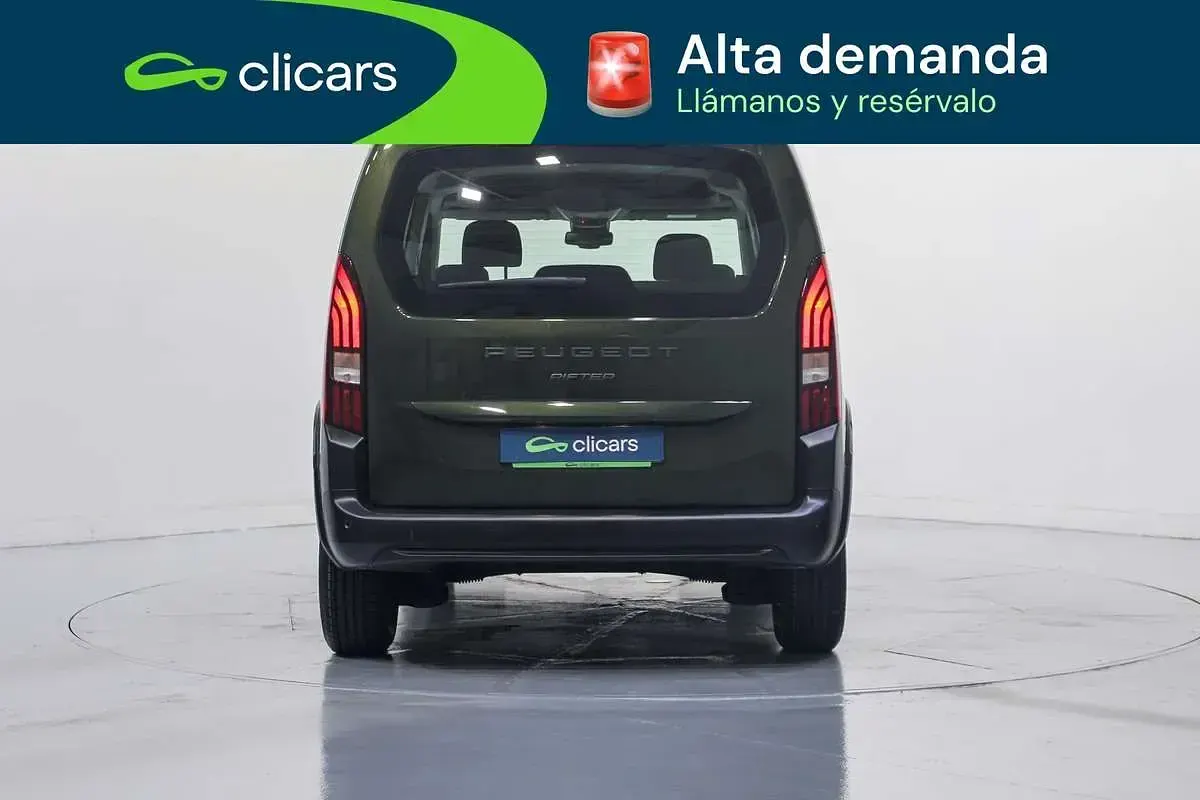 Usado Peugeot Rifter Allure 102 CV (75 kW) 2025 Verde Monovolumen