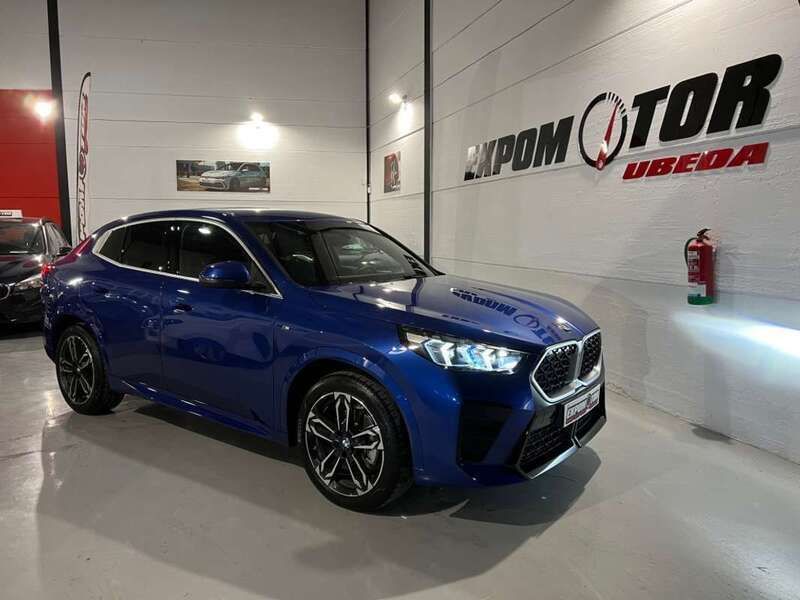 Azul Usado 2024 BMW X2 M Sport SUV | 46.900 € - Imagen 1/4