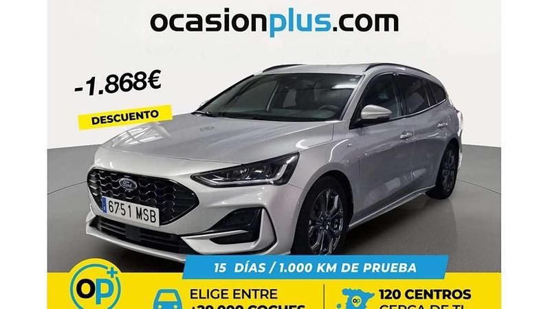 Usado Ford Focus ST-Line 155 CV (114 kW) 2024 Plateado Familiar
