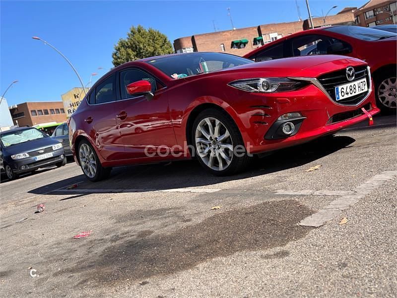 Rojo Usado 2014 Mazda 3 Luxury Berlina | 9000 € (Caro) - Imagen 1/2