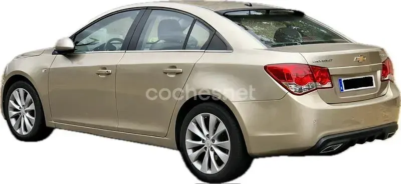 Usado Chevrolet Cruze LT 150 CV (110 kW) 2009 Beige Berlina