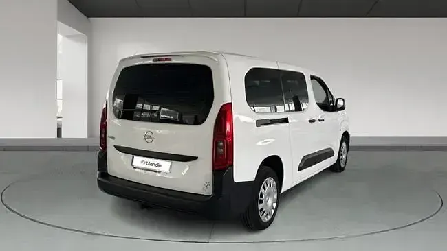 Usado Opel Combo Elegance 102 CV (75 kW) 2021 Blanco Monovolumen