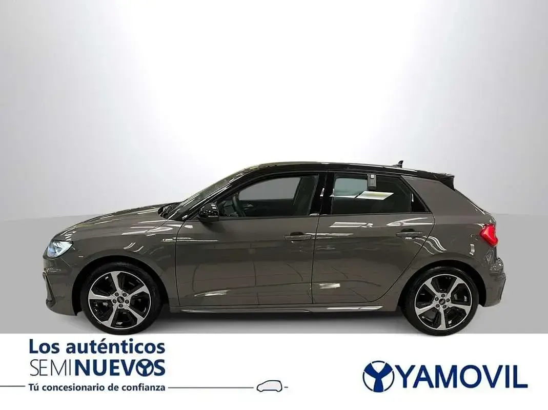 Usado Audi A1 Sportback S-Line 150 CV (110 kW) 2025 Gris Utilitario