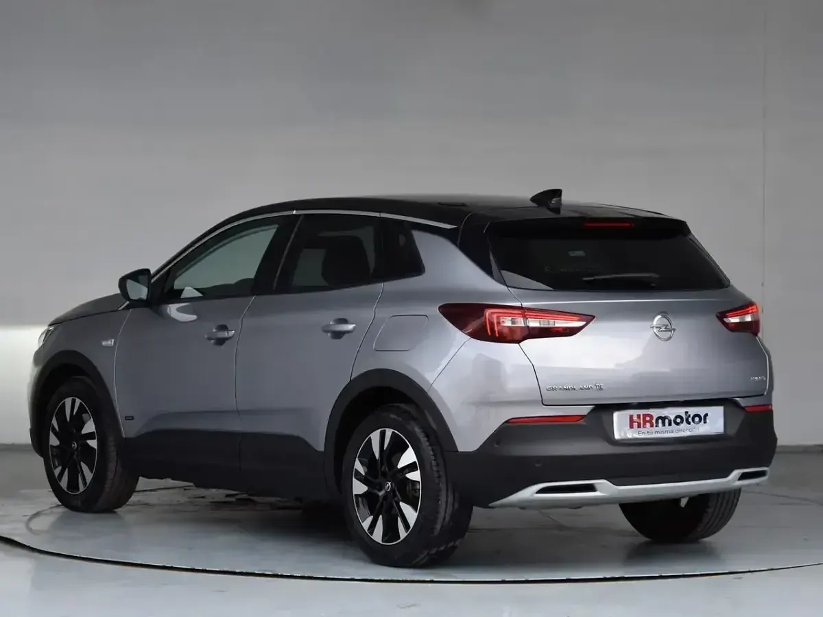 Usado Opel Grandland X Ultimate 300 CV (220 kW) 2021 Gris SUV