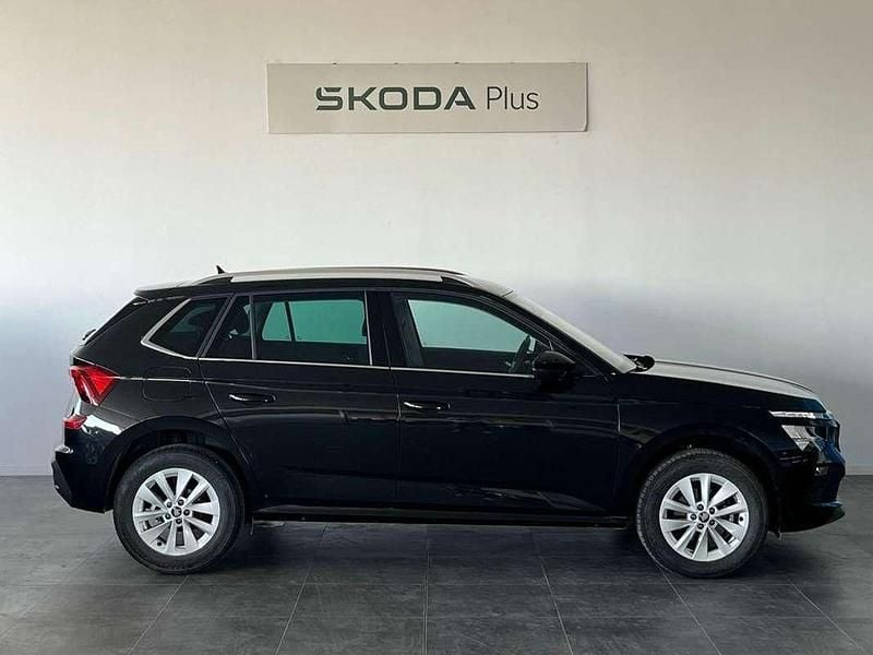 Usado Skoda Kamiq Selection 116 CV (85 kW) 2025 Negro SUV