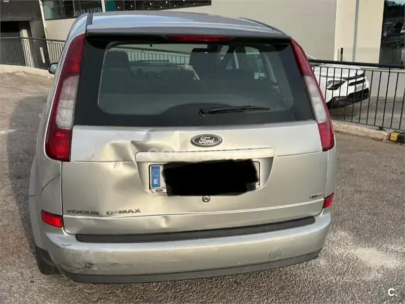 Usado Ford C-MAX Ghia 136 CV (100 kW) 2004 Blanco Monovolumen
