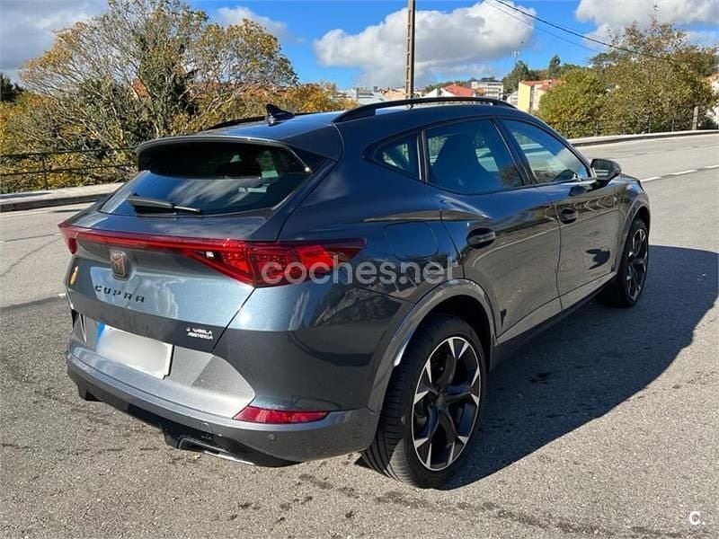 Usado Cupra Formentor 150 CV (110 kW) 2022 Gris / plata SUV