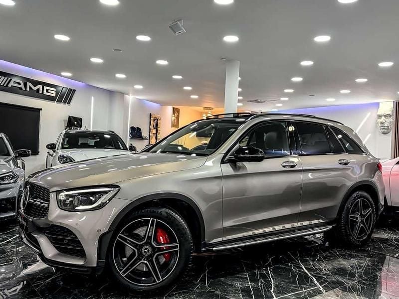 Usado Mercedes GLC220 194 HP (142 kW) 2020 Cinzento SUV