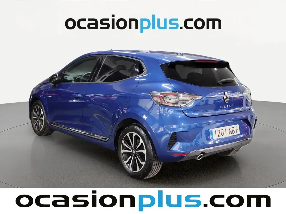Usado Renault Clio Techno 101 CV (74 kW) 2025 Azul Utilitario