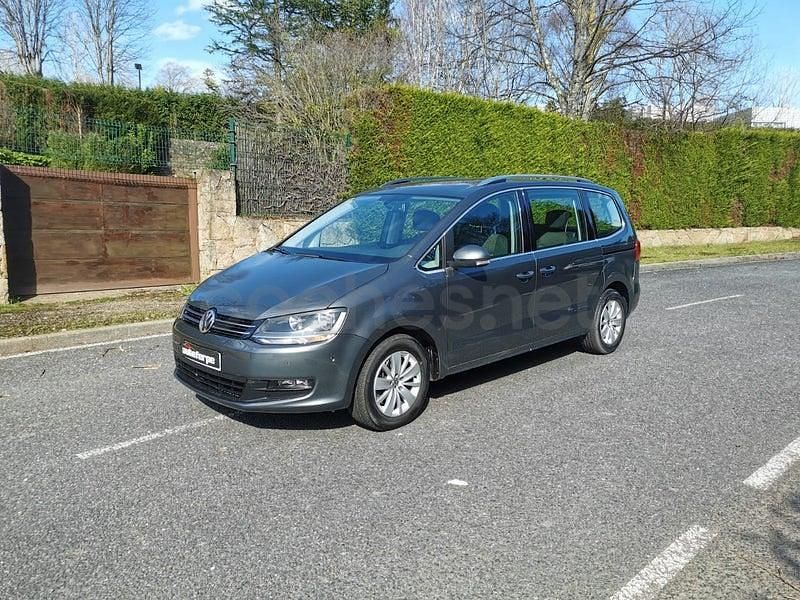 Usado VW Sharan Sport 140 CV (102 kW) 2013 Beige Monovolumen