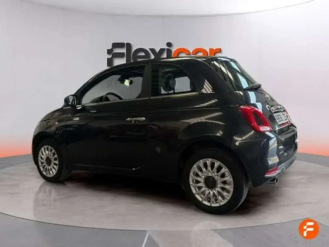 Usado Fiat 500 Dolcevita 71 CV (52 kW) 2022 Negro Berlina