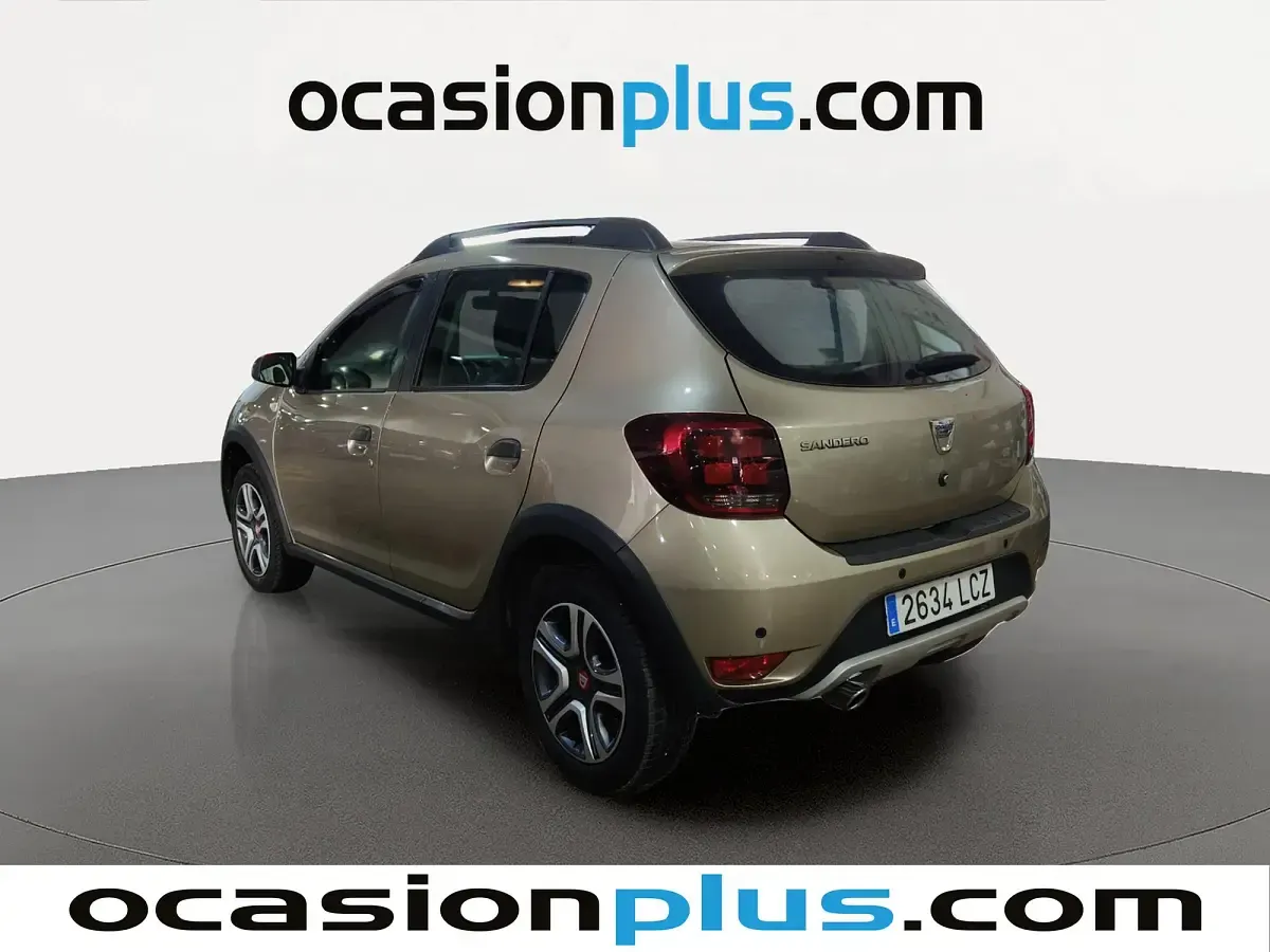 Usado Dacia Sandero 90 CV (66 kW) 2019 Beige Utilitario